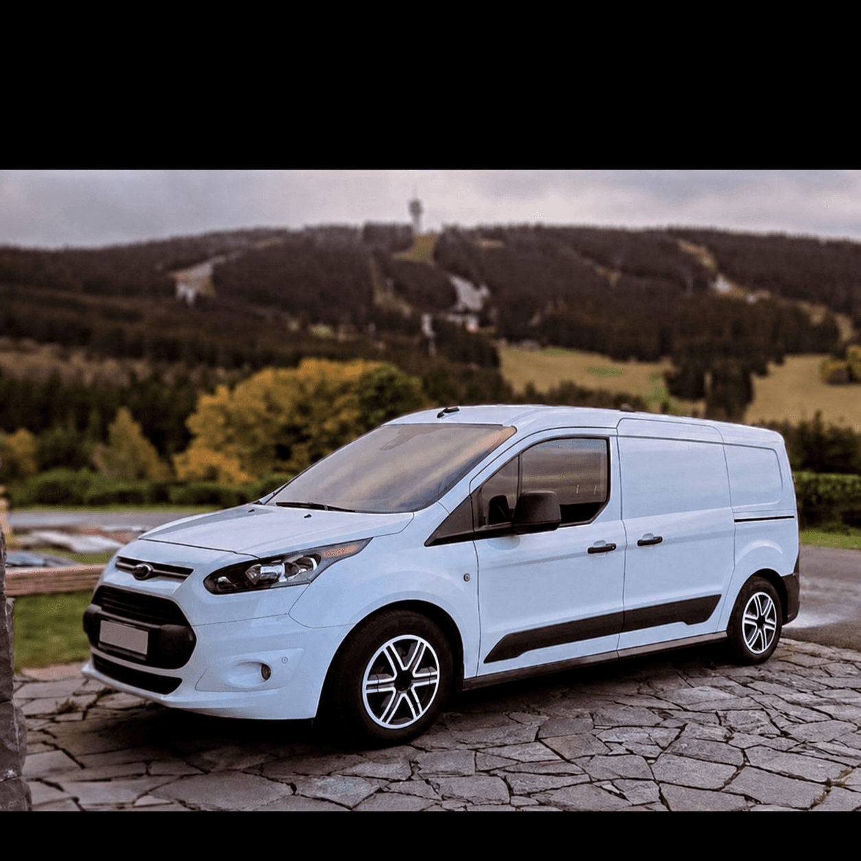 Firemní dodávka MICHAL-ELEKTRO.CZ